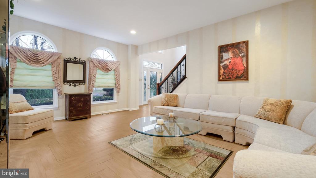 Huntingdon Valley, Pennsylvania, 19006, United States, 4 Bedrooms Bedrooms, ,4 BathroomsBathrooms,Residential,For Sale,1992077