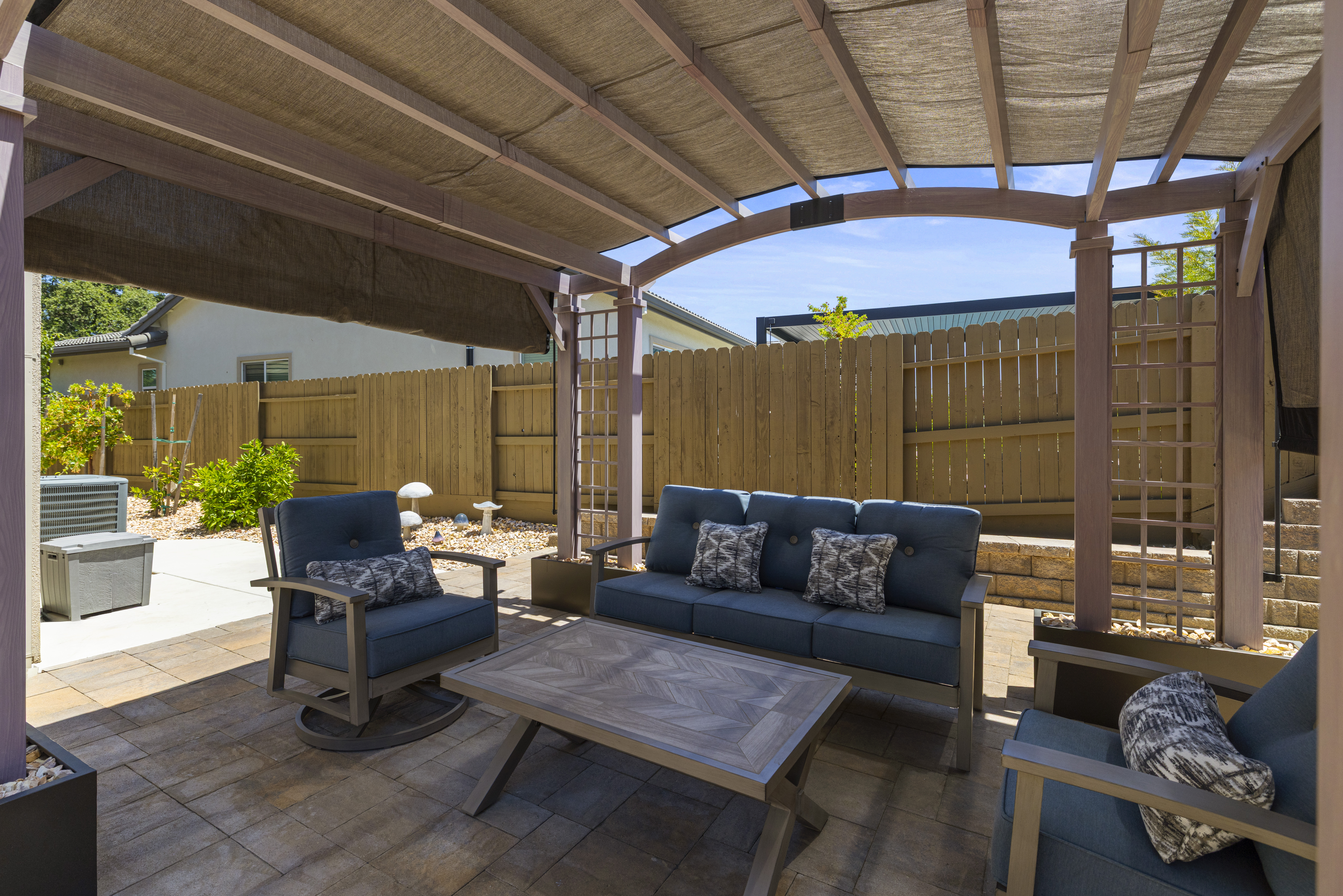  5625 Tuckeroo Way, Fair Oaks, CA 95628 - 物件實景