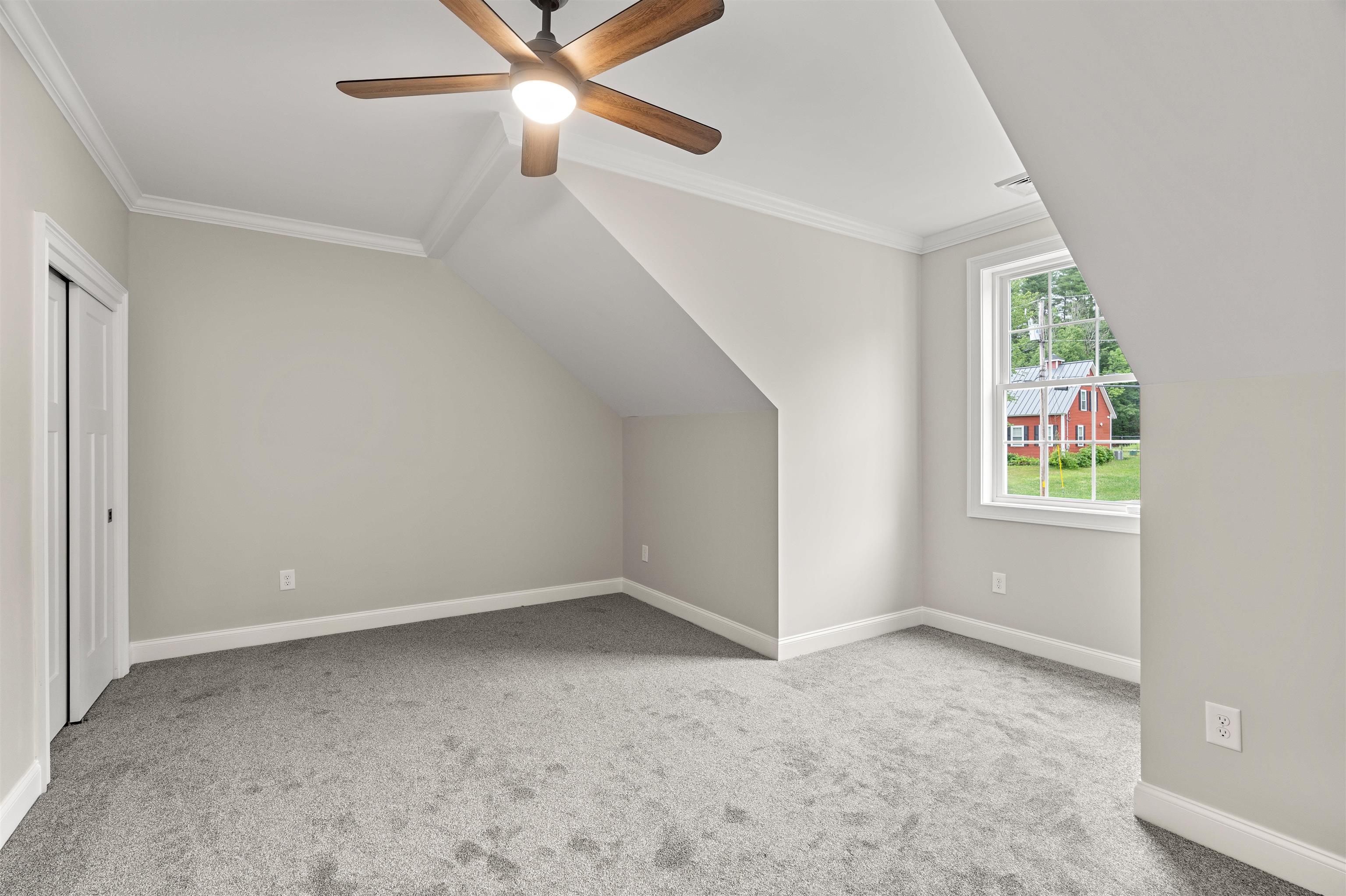 Hooksett, New Hampshire, 03106, United States, 4 Bedrooms Bedrooms, ,3 BathroomsBathrooms,Residential,For Sale,1895985