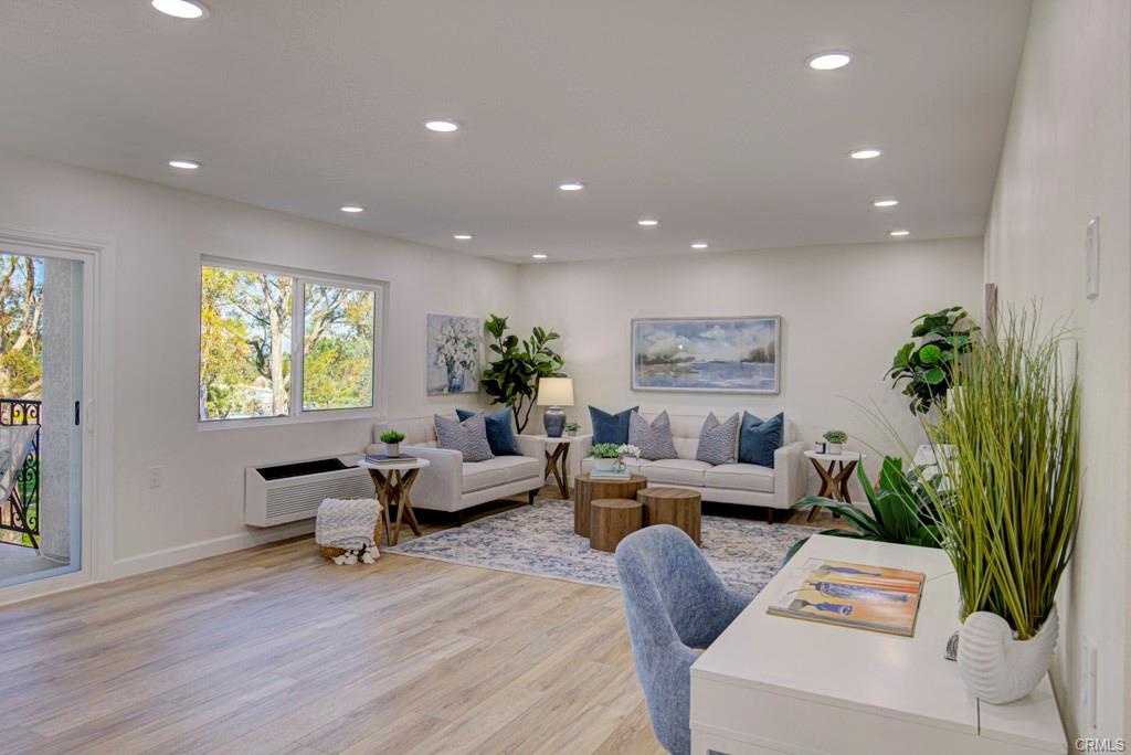 Laguna woods, California, 92637, United States, 2 Bedrooms Bedrooms, ,1 BathroomBathrooms,Residential,For Sale,2009291