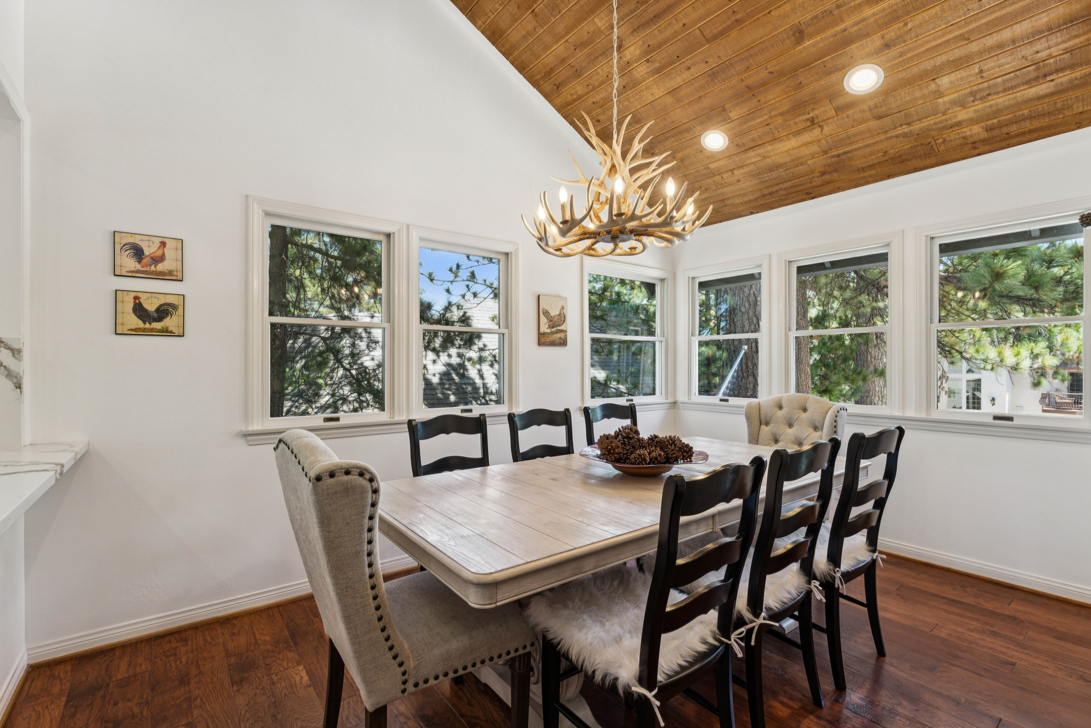  304 Lake Knoll Drive, Lake Arrowhead, CA 92352 - 物件實景