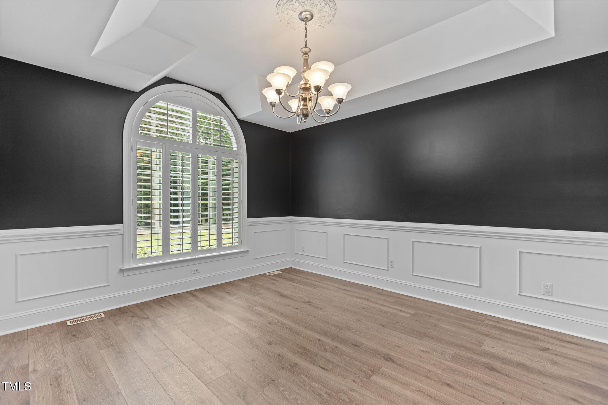 Smithfield, North Carolina, 27577, United States, 3 Bedrooms Bedrooms, ,4 BathroomsBathrooms,Residential,For Sale,1933670