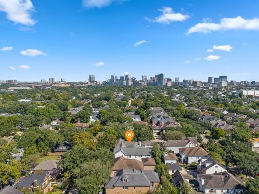 Houston, Texas, 77005, United States, 4 Bedrooms Bedrooms, ,4 BathroomsBathrooms,Residential,For Sale,1980164