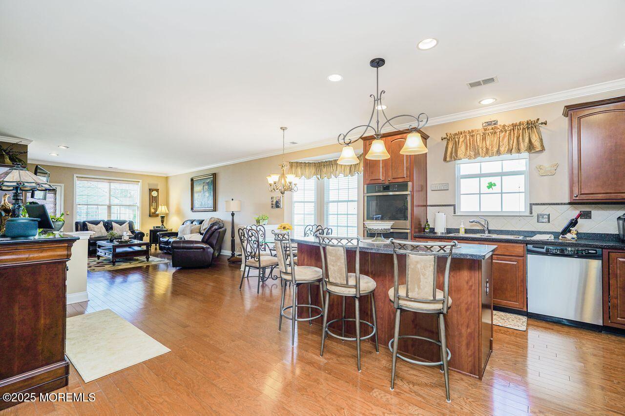 Jackson, New Jersey, 08527, United States, 3 Bedrooms Bedrooms, ,2 BathroomsBathrooms,Residential,For Sale,1955054