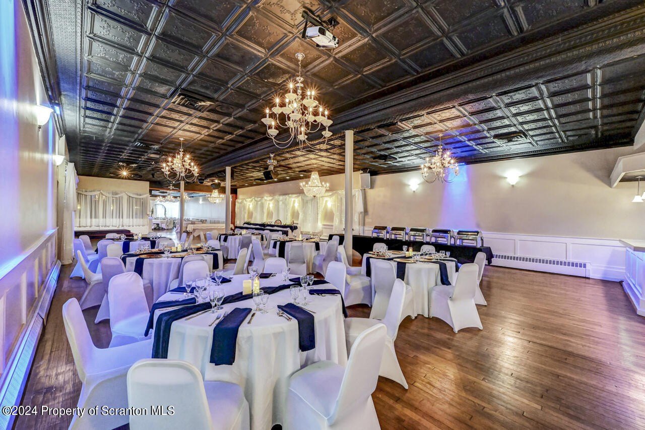 Olyphant, Pennsylvania, 18447, United States, ,Residential,For Sale,1996736