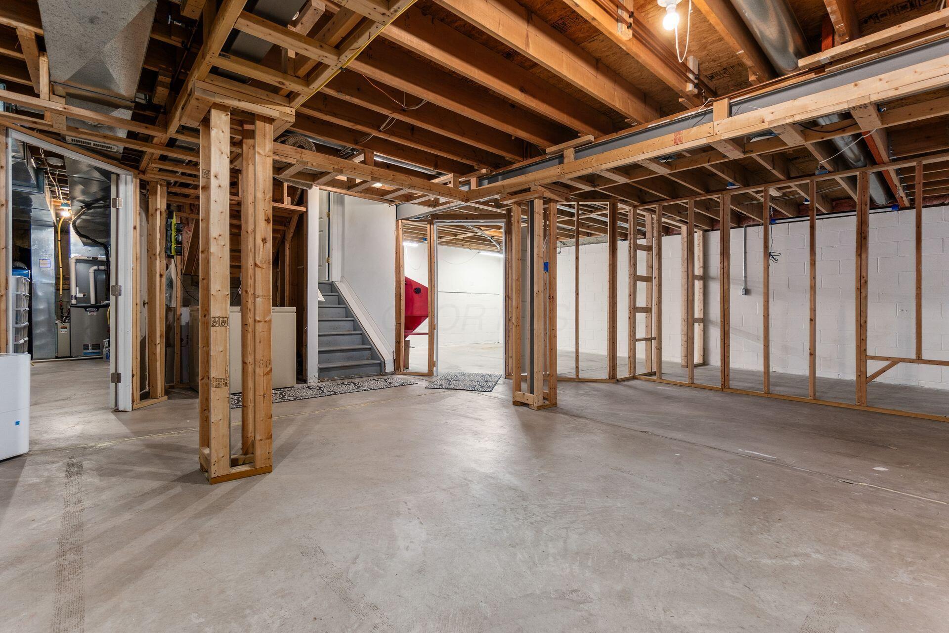 Dublin, Ohio, 43016, United States, 4 Bedrooms Bedrooms, ,4 BathroomsBathrooms,Residential,For Sale,1996840