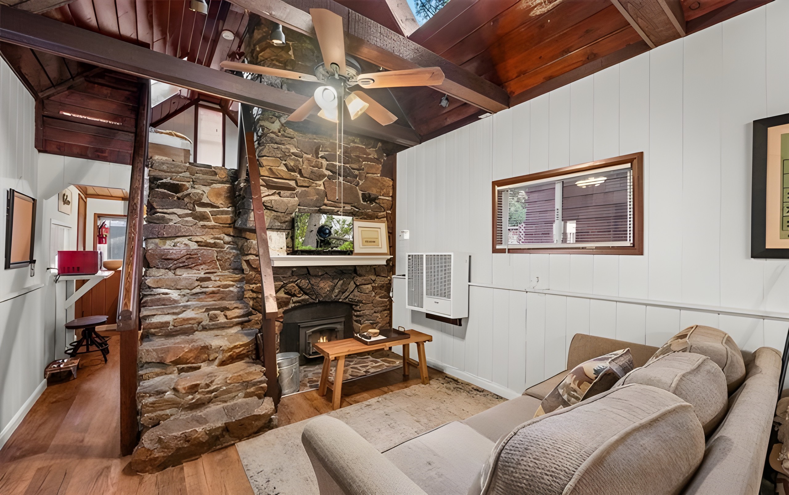 626 Elysian Boulevard, Big Bear, CA 92314 - 物件實景