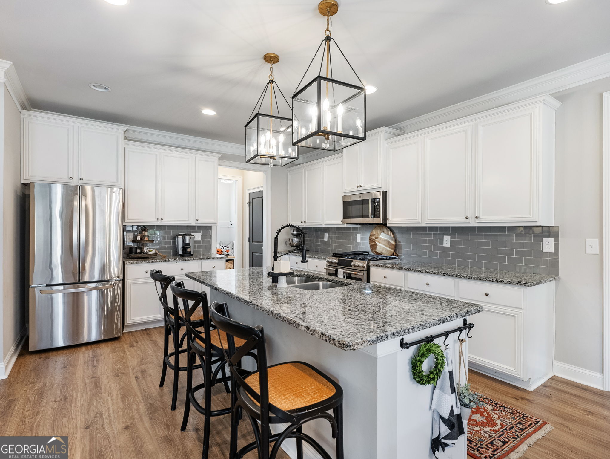 Hoschton, Georgia, 30548, United States, 5 Bedrooms Bedrooms, ,3 BathroomsBathrooms,Residential,For Sale,1986295