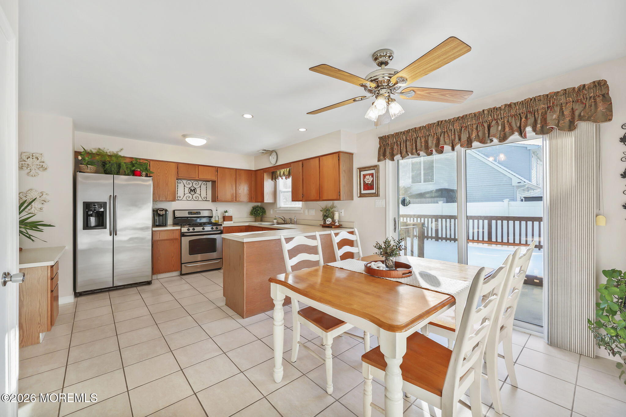 Howell, New Jersey, 07731, United States, 5 Bedrooms Bedrooms, ,3 BathroomsBathrooms,Residential,For Sale,2015351