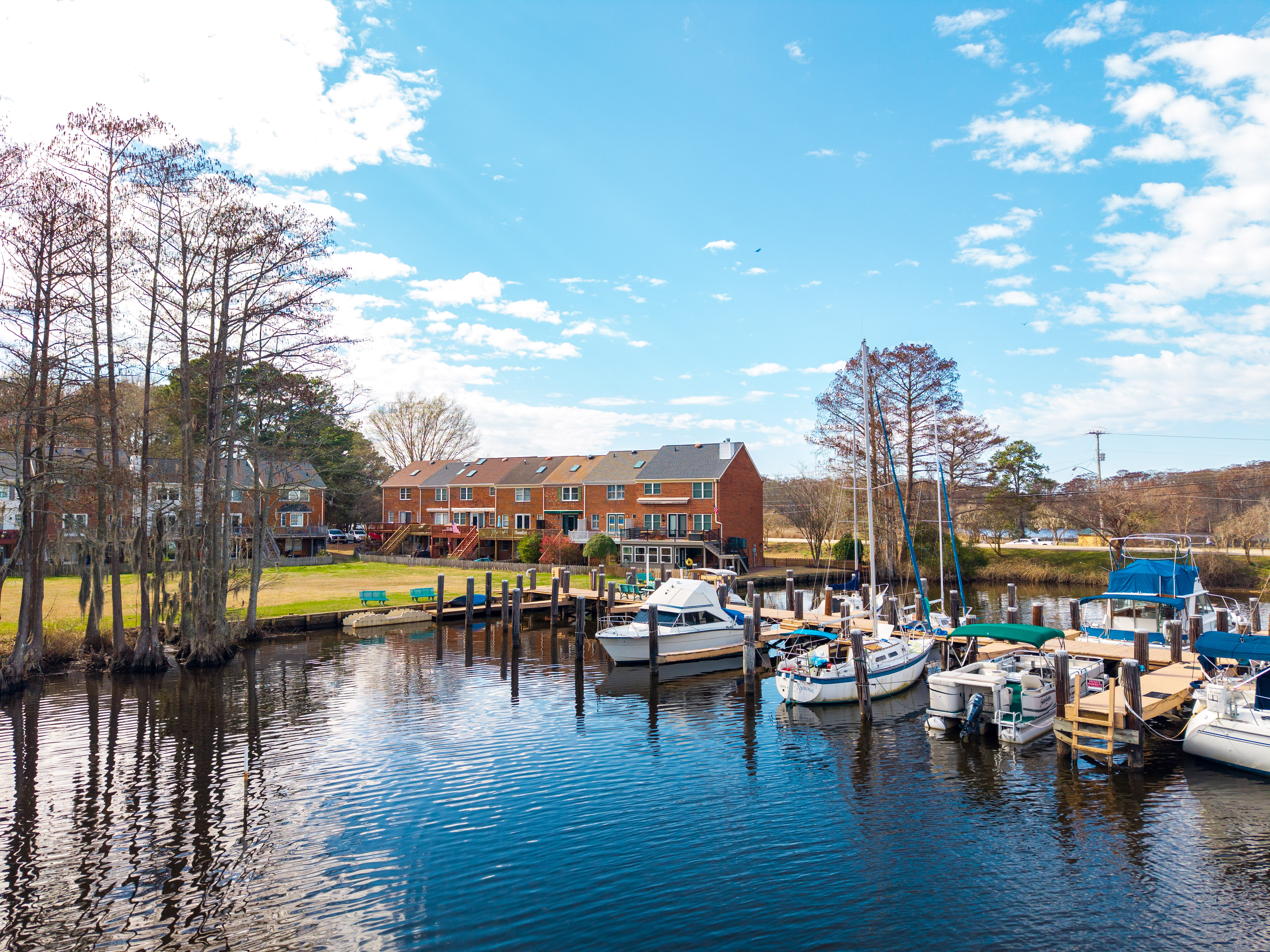  WATERFRONT TOWNHOUSE WITH DEEDED BOAT SLIP - 物件實景