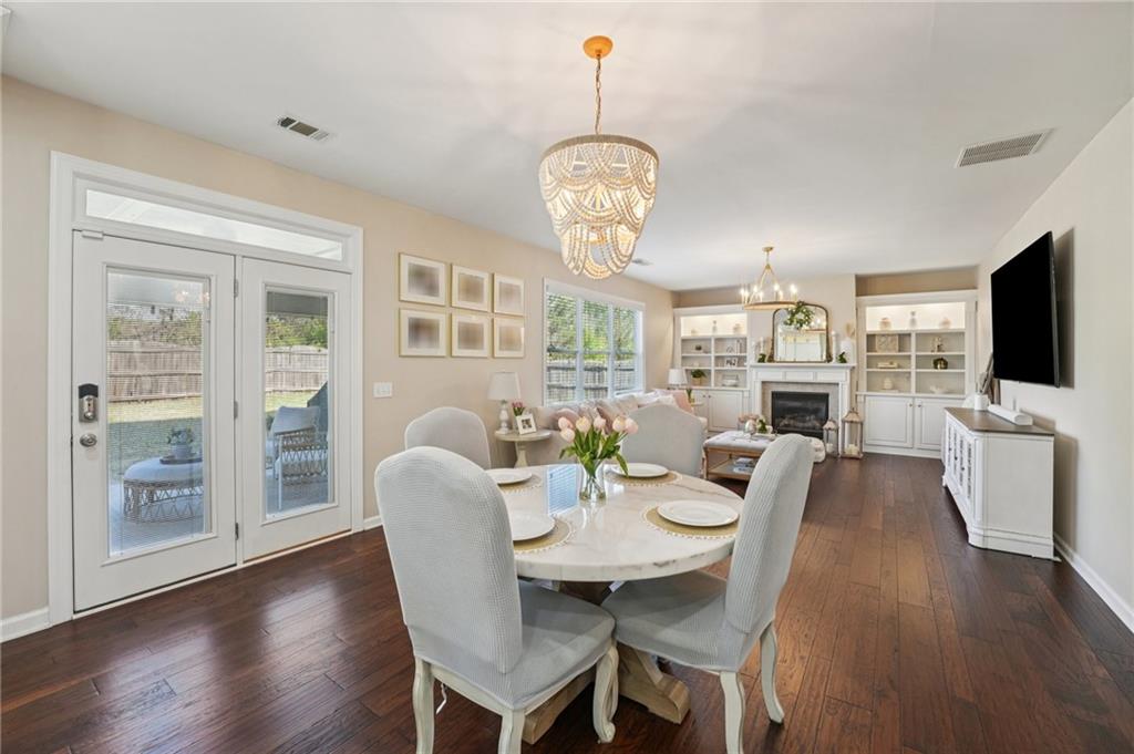 Canton, Georgia, 30115, United States, 6 Bedrooms Bedrooms, ,4 BathroomsBathrooms,Residential,For Sale,2035278