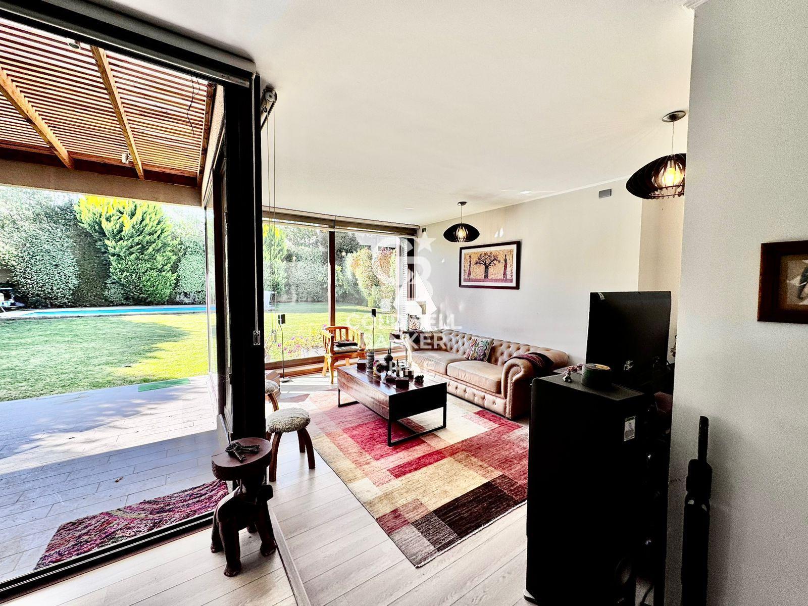 Colina, Chile, 4 Bedrooms Bedrooms, ,4 BathroomsBathrooms,Residential,For Sale,1690506