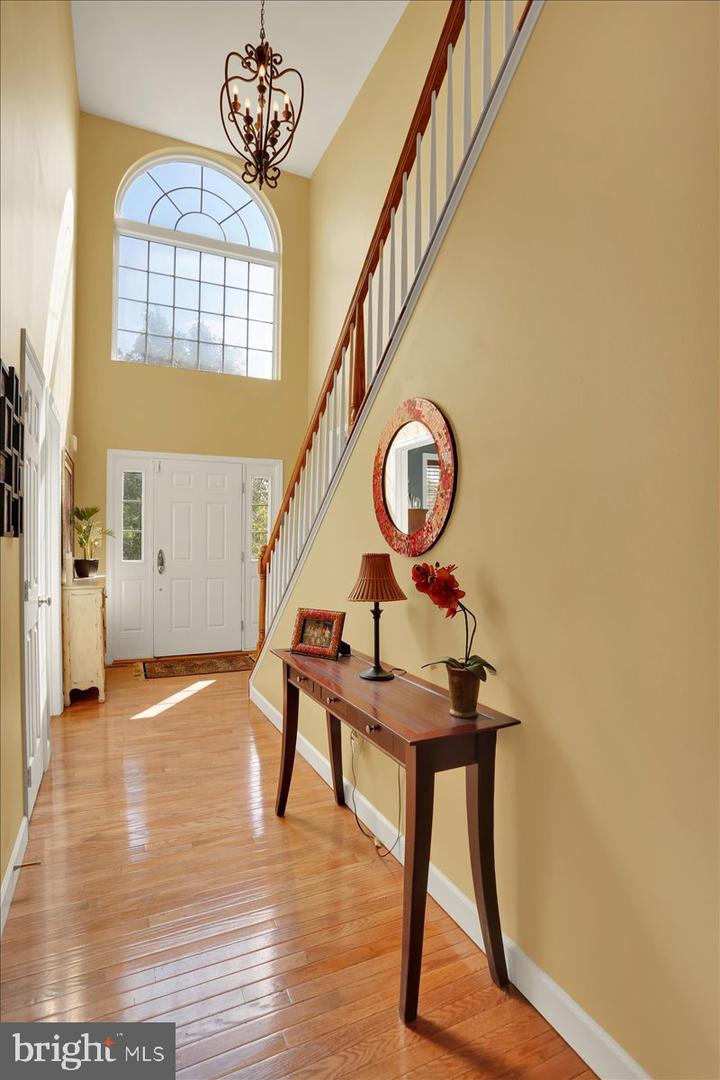 Reading, Pennsylvania, 19606, United States, 4 Bedrooms Bedrooms, ,4 BathroomsBathrooms,Residential,For Sale,1947941