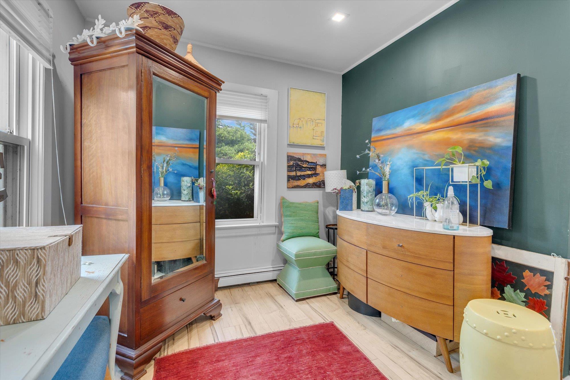 Northport, New York, 11768, United States, 2 Bedrooms Bedrooms, ,1 BathroomBathrooms,Residential,For Sale,1828550