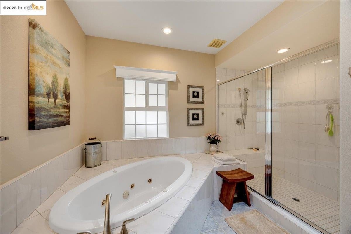 Angels Camp, California, 95222, United States, 3 Bedrooms Bedrooms, ,2 BathroomsBathrooms,Residential,For Sale,1956935