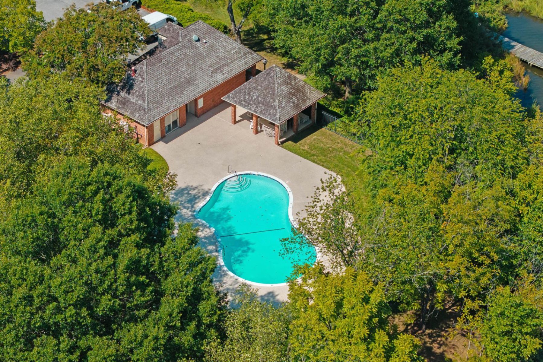  720 South River Landing Road, Edgewater, MD, 21037 - 物件實景