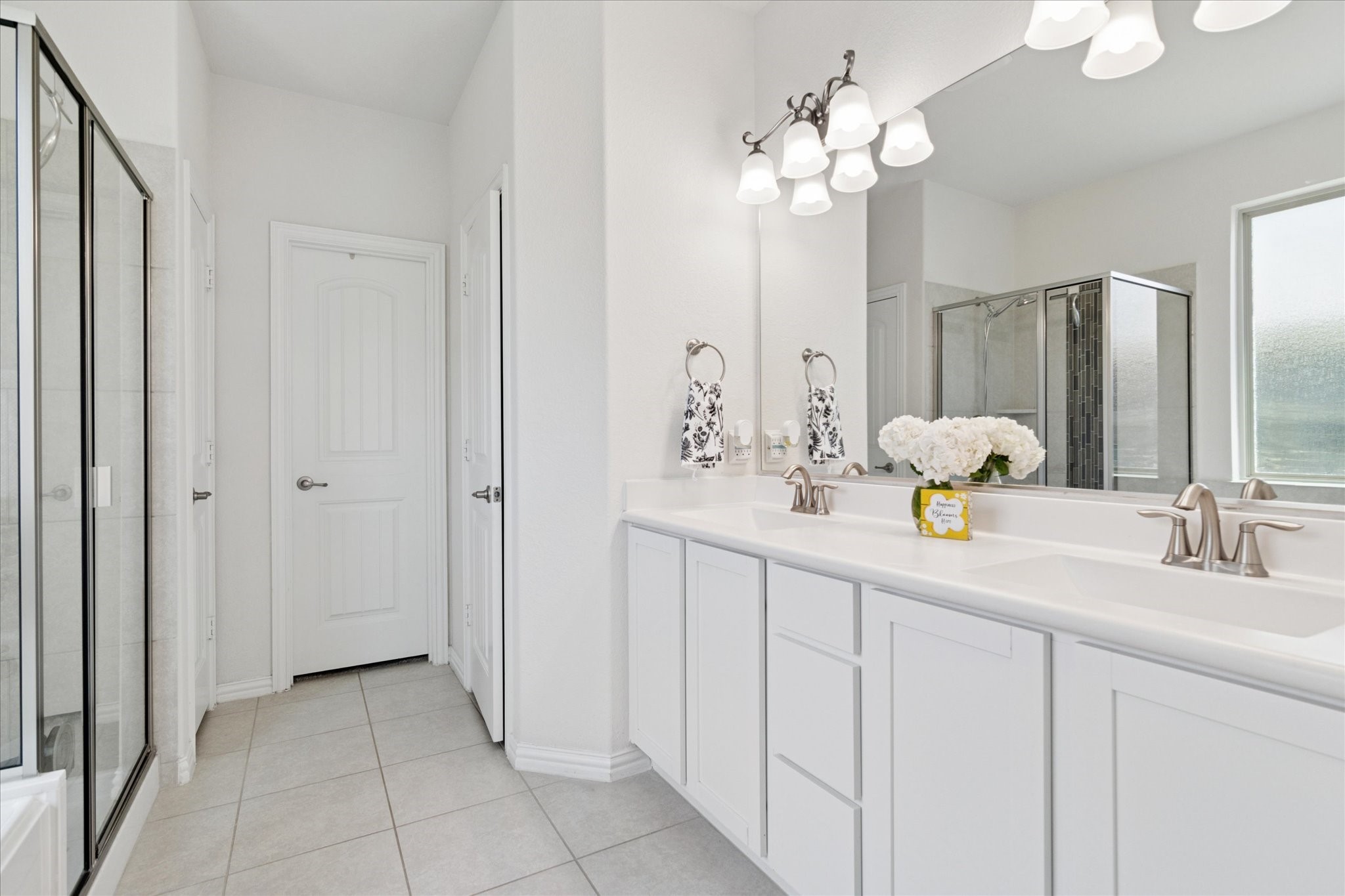 Celina, Texas, 76227, United States, 5 Bedrooms Bedrooms, ,5 BathroomsBathrooms,Residential,For Sale,1828377