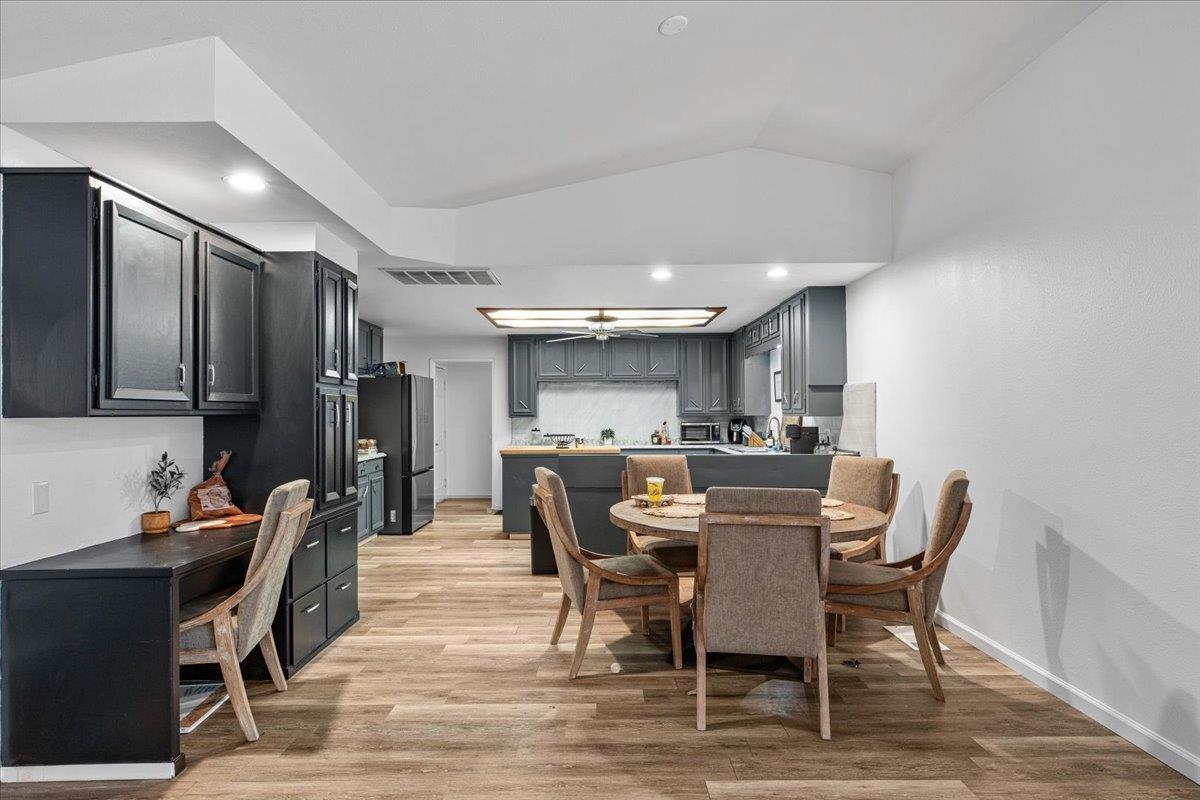 Escalon, California, 95320, United States, 6 Bedrooms Bedrooms, ,3 BathroomsBathrooms,Residential,For Sale,1977867