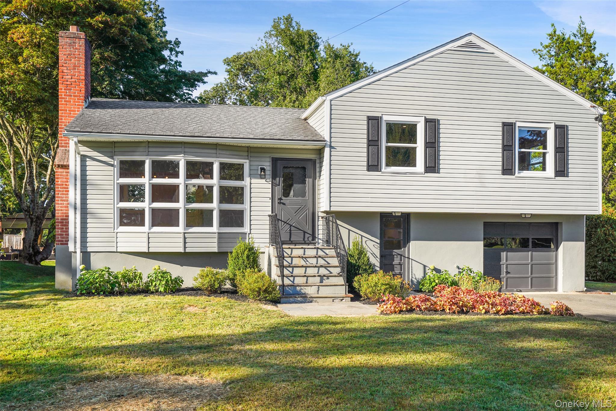 Mount Kisco, New York, 10549, United States, 3 Bedrooms Bedrooms, ,2 BathroomsBathrooms,Residential,For Sale,1942302