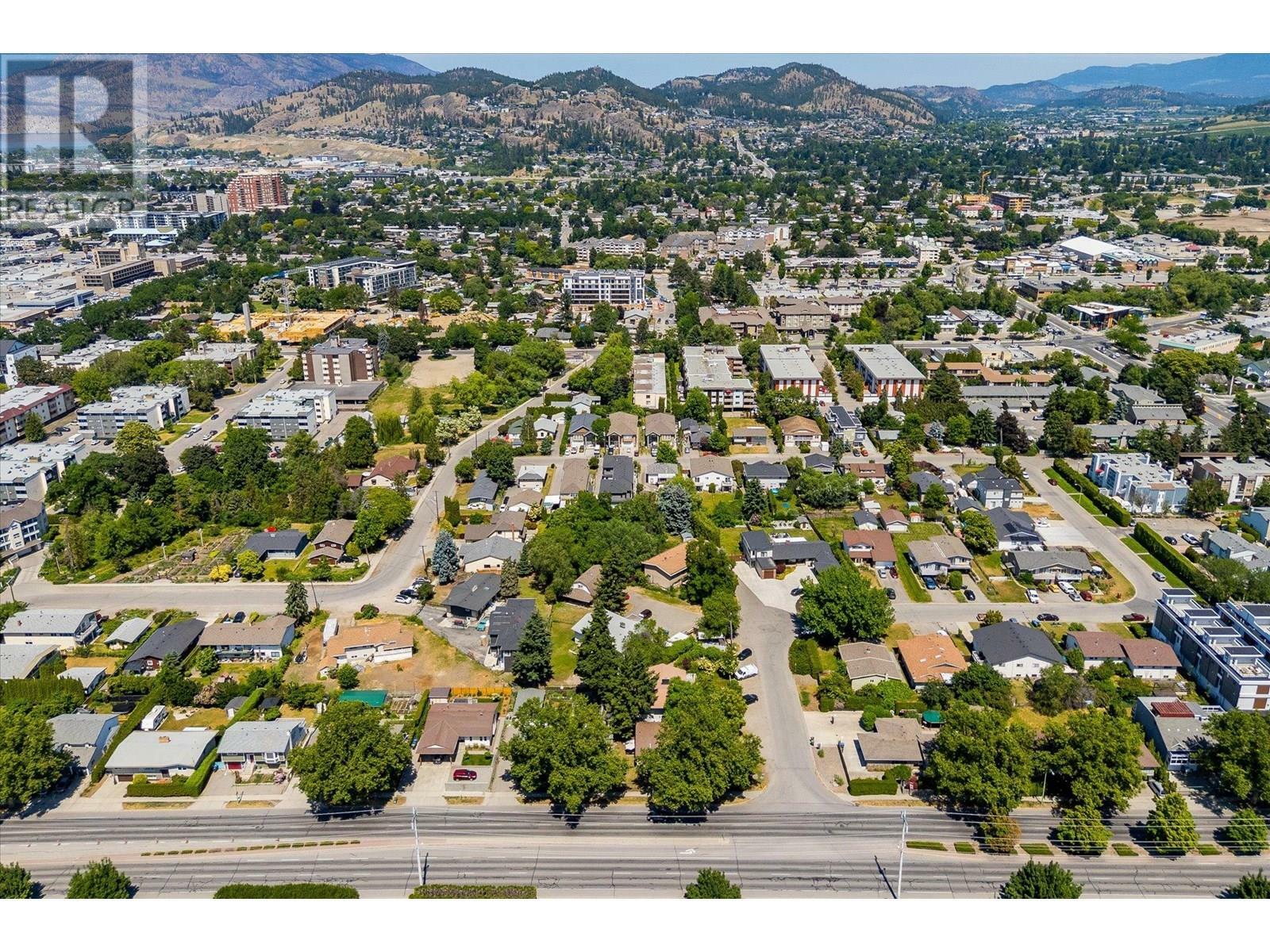 KELOWNA, British Columbia, V1Y 8H7, CA, 3 Bedrooms Bedrooms, ,1 BathroomBathrooms,Residential,For Sale,1961184