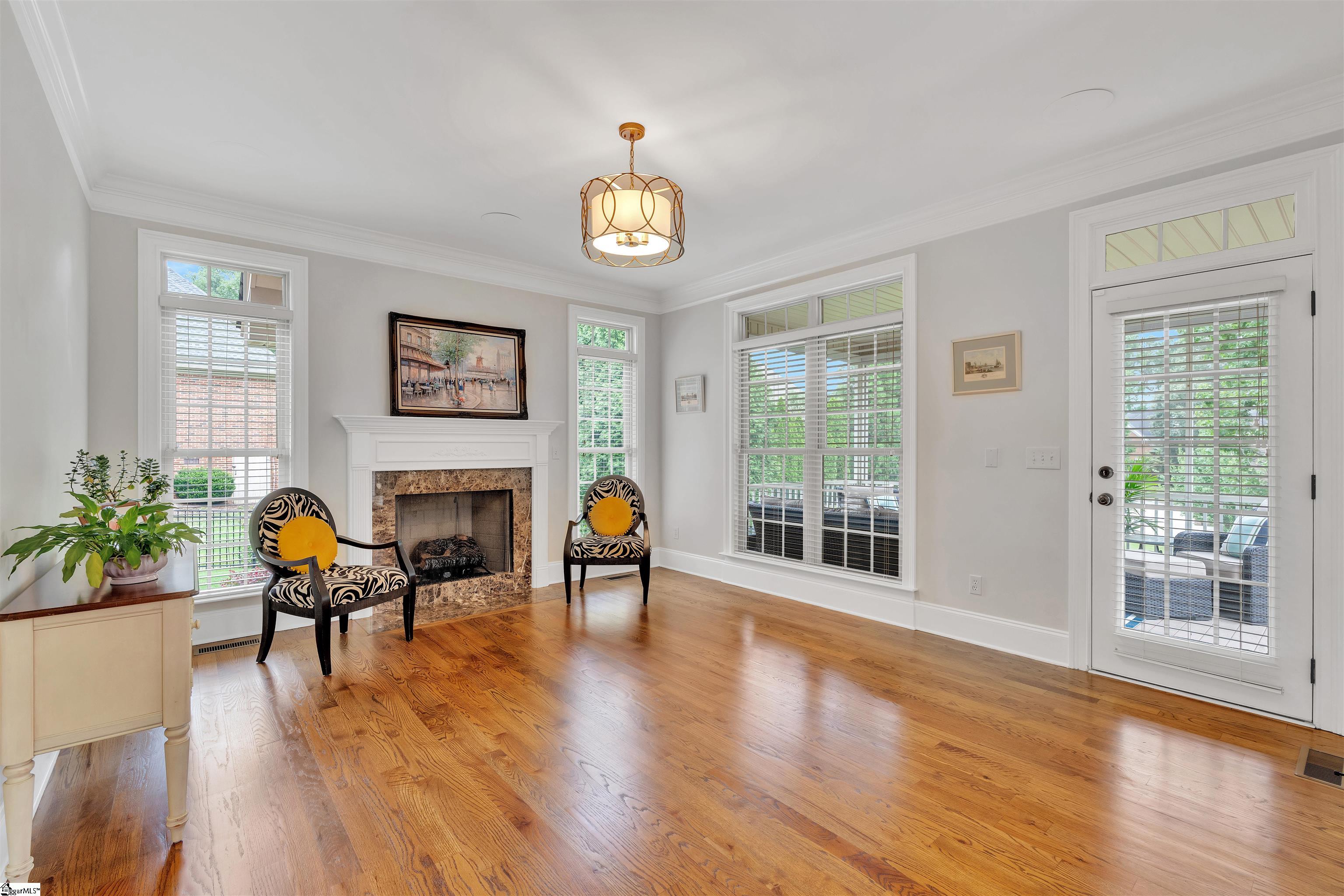 Spartanburg, South Carolina, 29301, United States, 5 Bedrooms Bedrooms, ,4 BathroomsBathrooms,Residential,For Sale,1913407