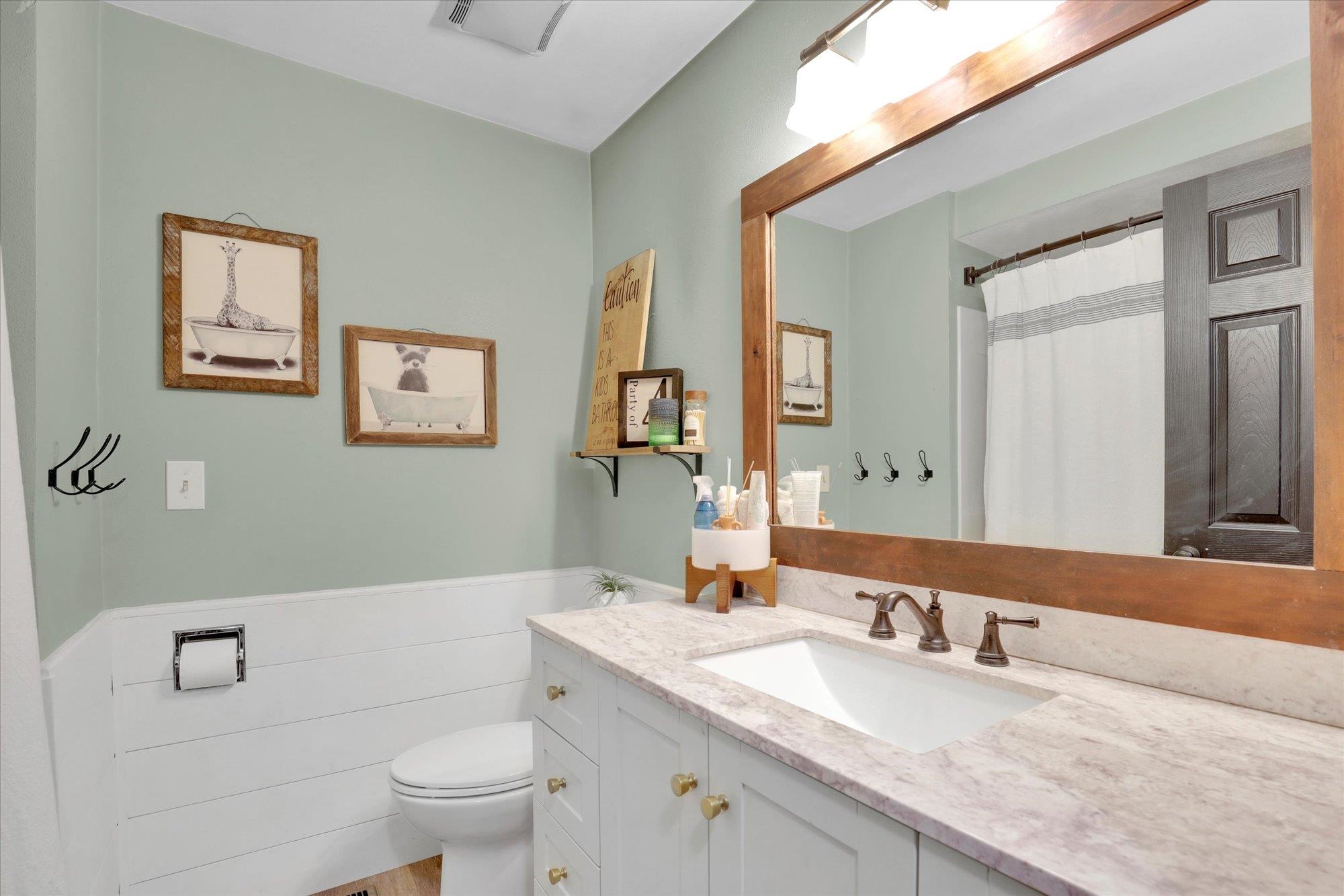 Spokane Valley, Washington, 99216, United States, 4 Bedrooms Bedrooms, ,3 BathroomsBathrooms,Residential,For Sale,1927363