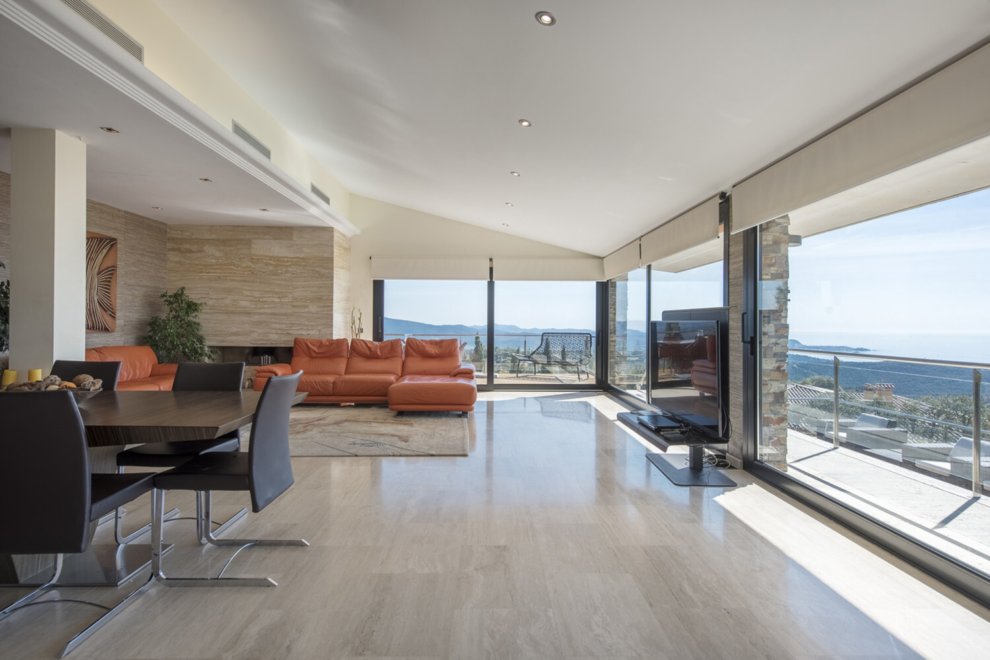  Impressive modern house with panoramic views of the sea - 物件實景