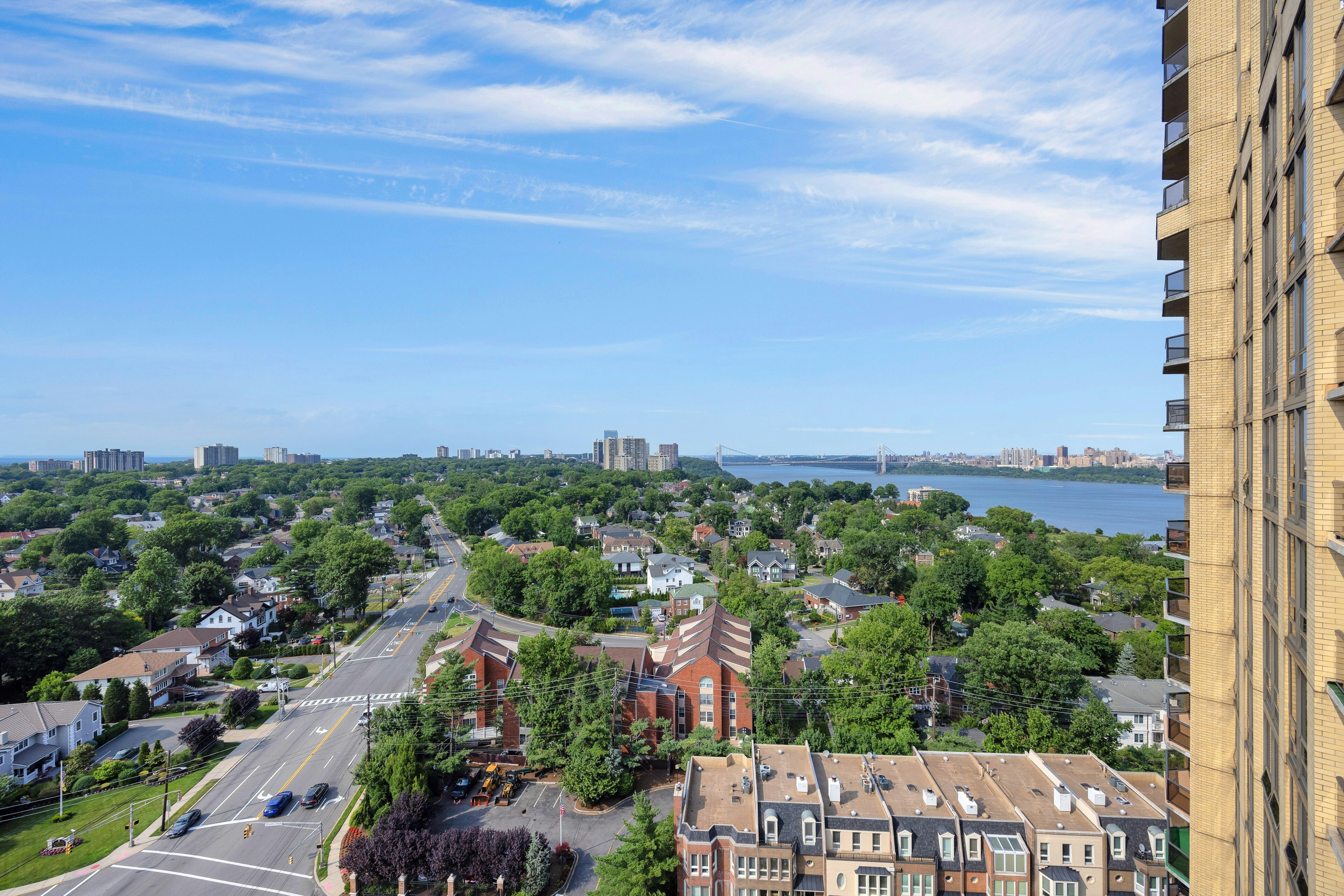  900 Palisade Avenue, Fort Lee, NJ 07024 - 物件實景
