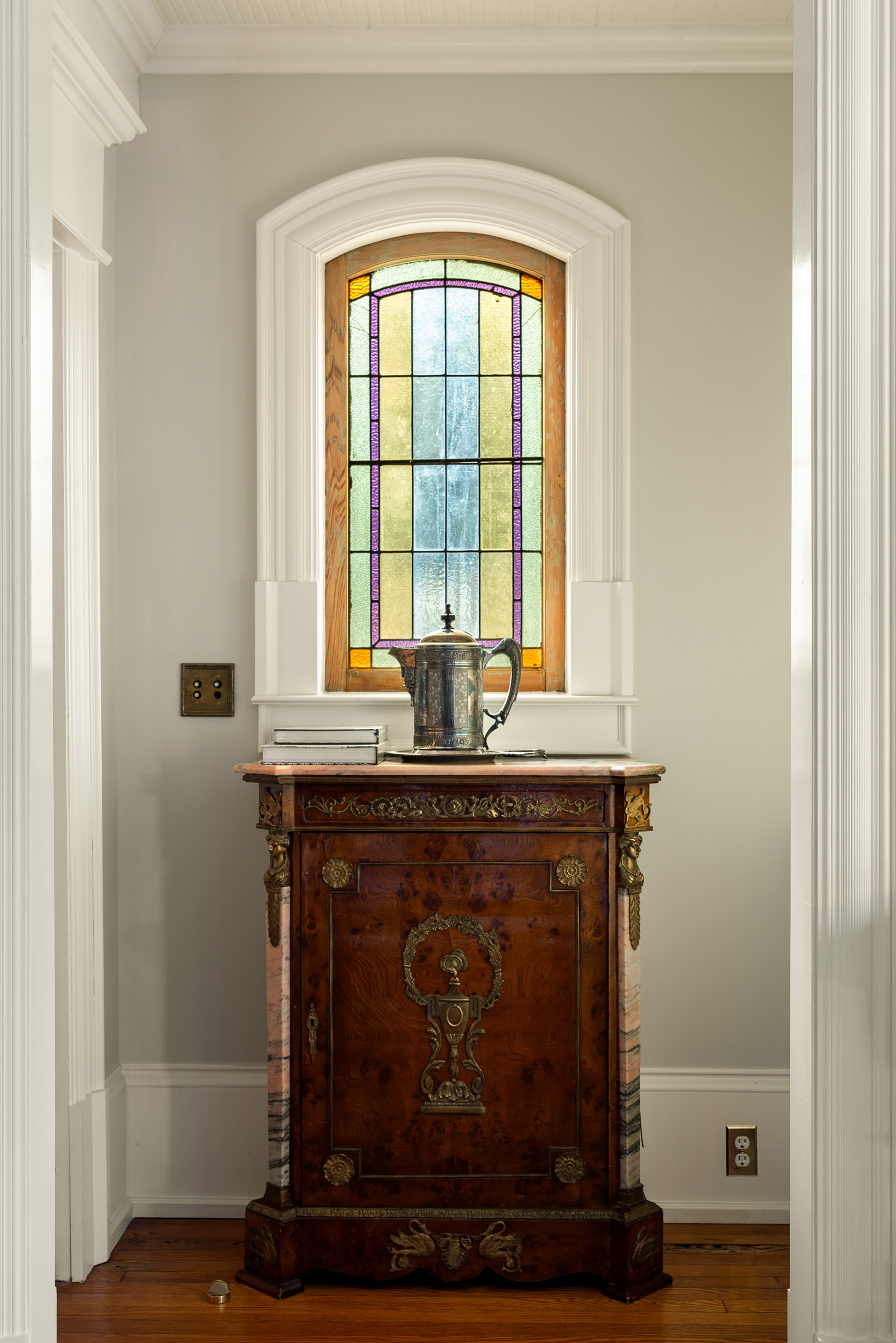  A Curated Historic Estate of Extraordinary Detail and Design - 物件實景