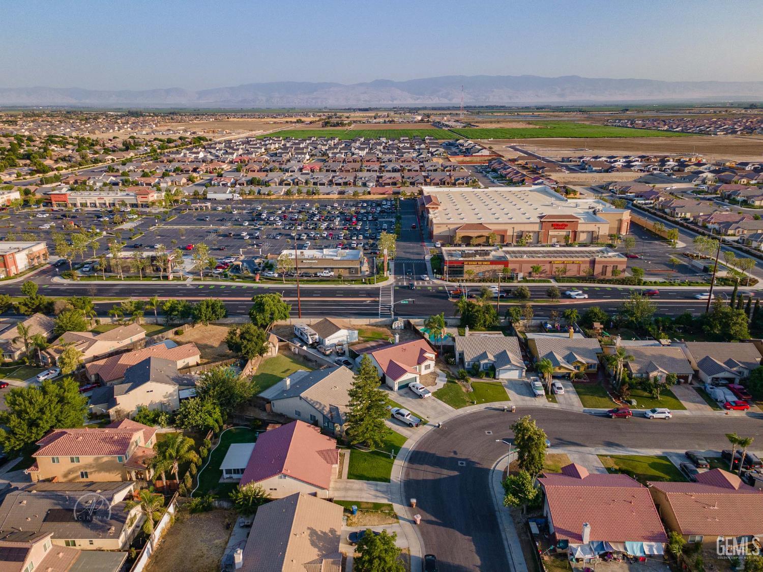 Bakersfield, California, 93313, United States, 4 Bedrooms Bedrooms, ,2 BathroomsBathrooms,Residential,For Sale,1882139