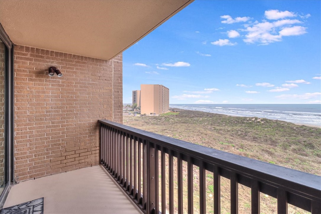 Port Aransas, Texas, 78373, United States, 3 Bedrooms Bedrooms, ,3 BathroomsBathrooms,Residential,For Sale,1759427