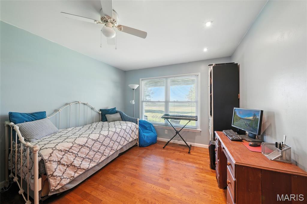 Portage Des Sioux, Missouri, 63373, United States, 3 Bedrooms Bedrooms, ,2 BathroomsBathrooms,Residential,For Sale,1927242