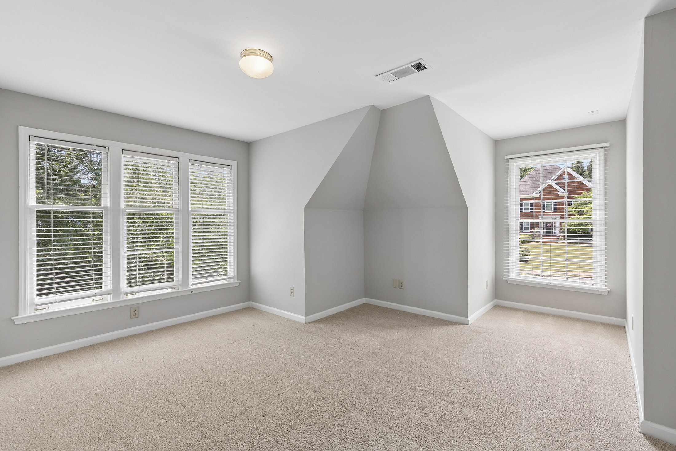  Beautifully Renovated French Provincial Home in Peachtree Corners - 物件實景