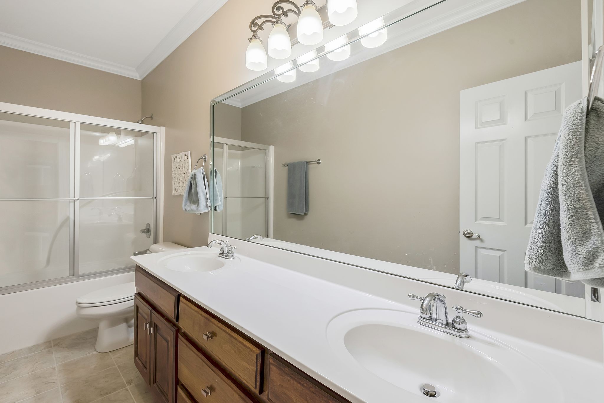  203 Keene Vly N, Hendersonville, TN, 37075 - 物件實景