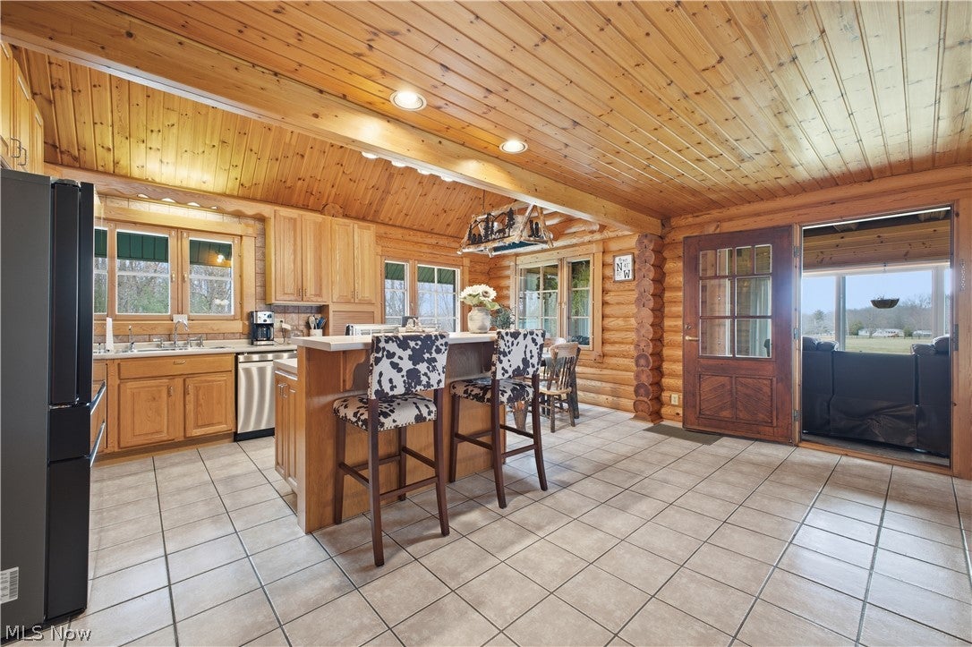 Orwell, Ohio, 44076, United States, 4 Bedrooms Bedrooms, ,3 BathroomsBathrooms,Residential,For Sale,2025807