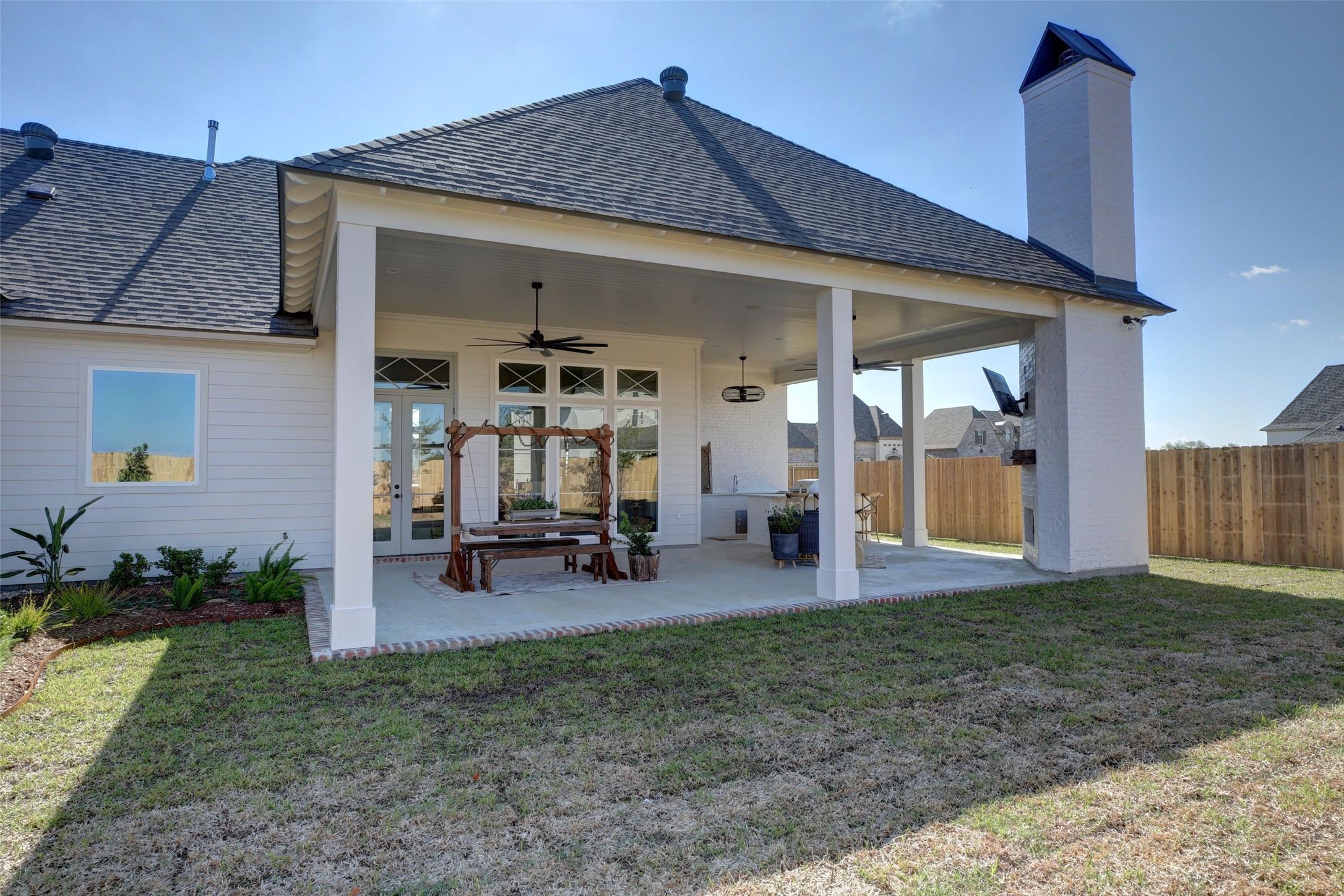 Shreveport, Louisiana, 71106, United States, 4 Bedrooms Bedrooms, ,4 BathroomsBathrooms,Residential,For Sale,1975373