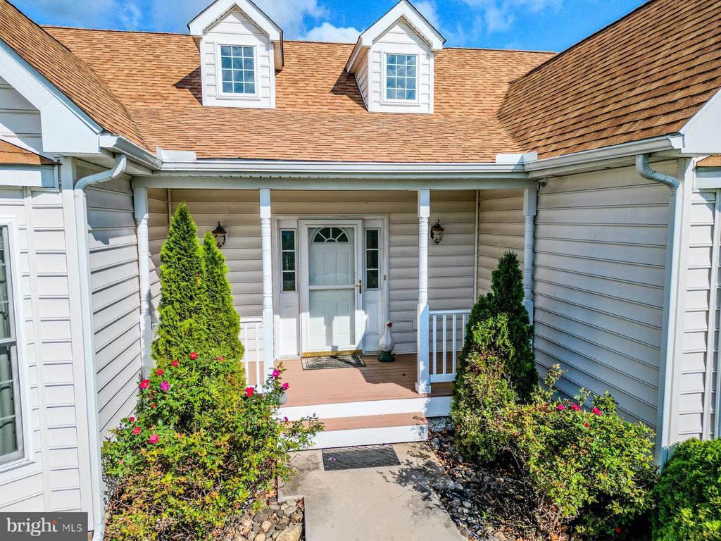 Petersburg, West Virginia, 26847, United States, 3 Bedrooms Bedrooms, ,3 BathroomsBathrooms,Residential,For Sale,1891078