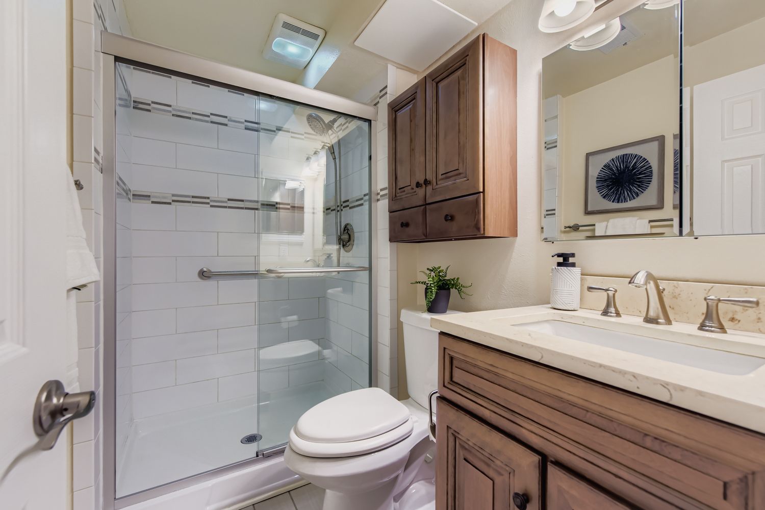 Littleton, Colorado, 80128, United States, 3 Bedrooms Bedrooms, ,Residential,For Sale,1937814