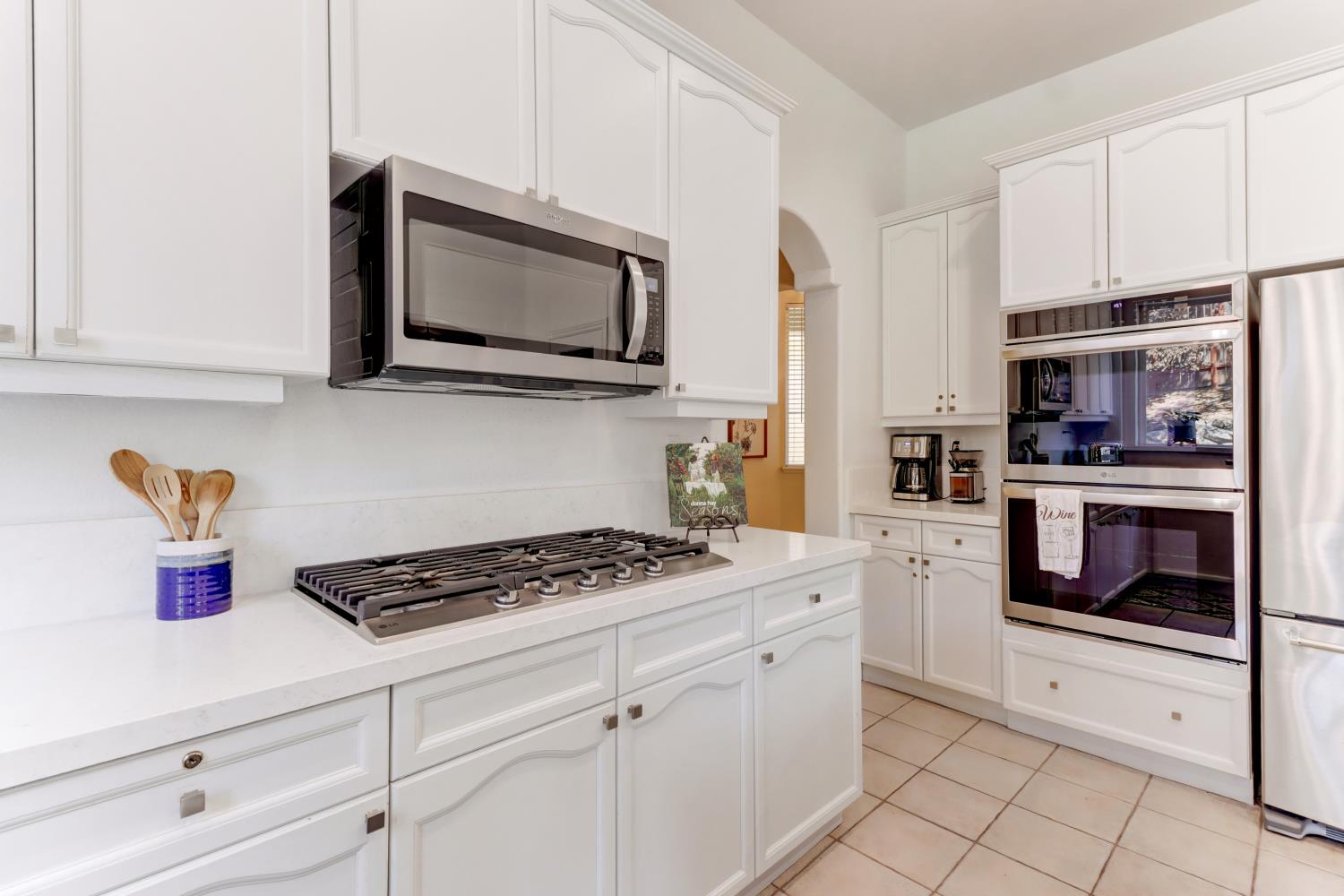 El Dorado Hills, California, 95762, United States, 4 Bedrooms Bedrooms, ,2 BathroomsBathrooms,Residential,For Sale,1939955