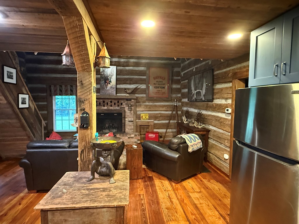 Americus, Georgia, 31719, United States, 2 Bedrooms Bedrooms, ,1 BathroomBathrooms,Residential,For Sale,1922785