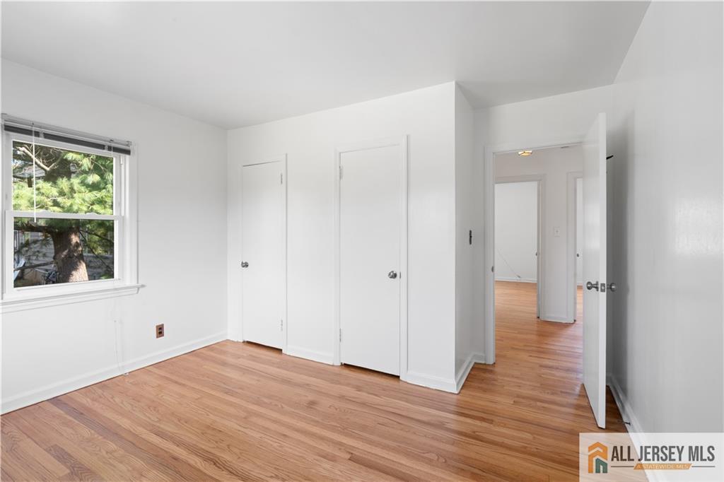 Piscataway, New Jersey, 08854, United States, 3 Bedrooms Bedrooms, ,2 BathroomsBathrooms,Residential,For Sale,1940160