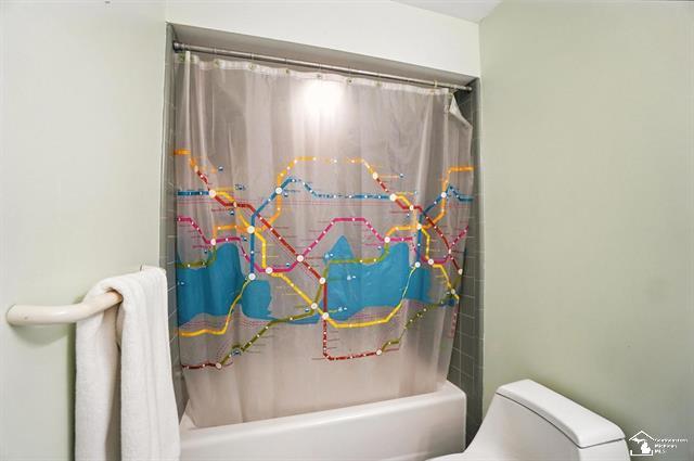 MONROE, Michigan, 48162, United States, 4 Bedrooms Bedrooms, ,7 BathroomsBathrooms,Residential,For Sale,1995576