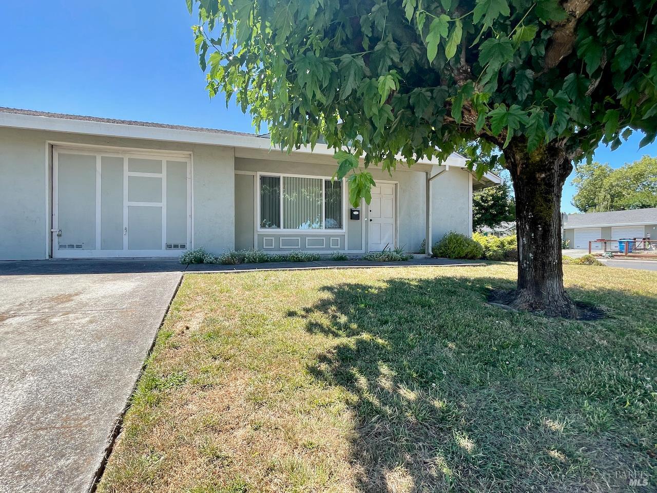Cotati, California, 94931, United States, ,Residential,For Sale,1908598