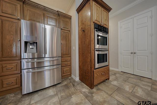 Lindale, Texas, 75771, United States, 4 Bedrooms Bedrooms, ,3 BathroomsBathrooms,Residential,For Sale,1983083