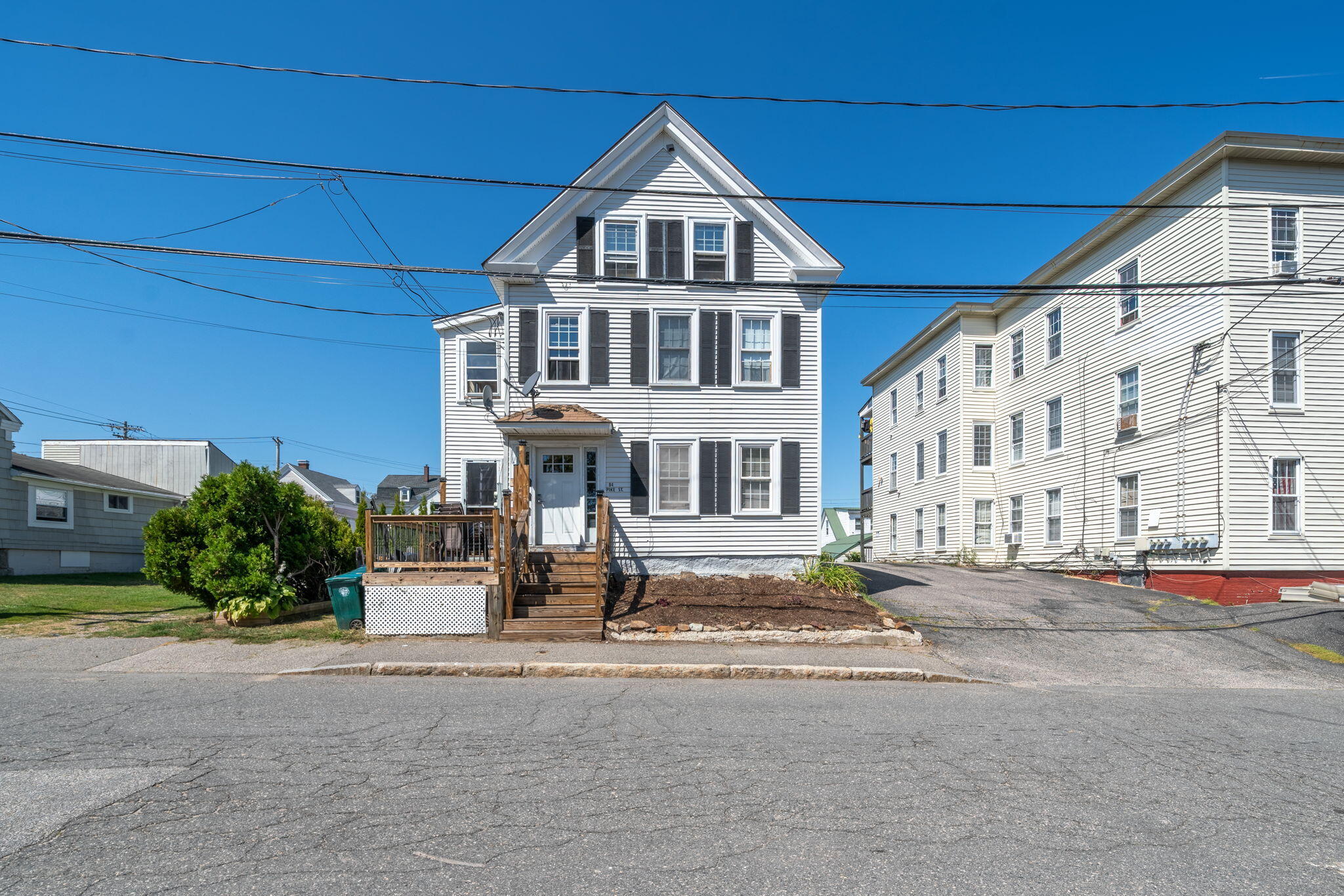 Biddeford, Maine, 04005, United States, ,3 BathroomsBathrooms,Residential,For Sale,1977018