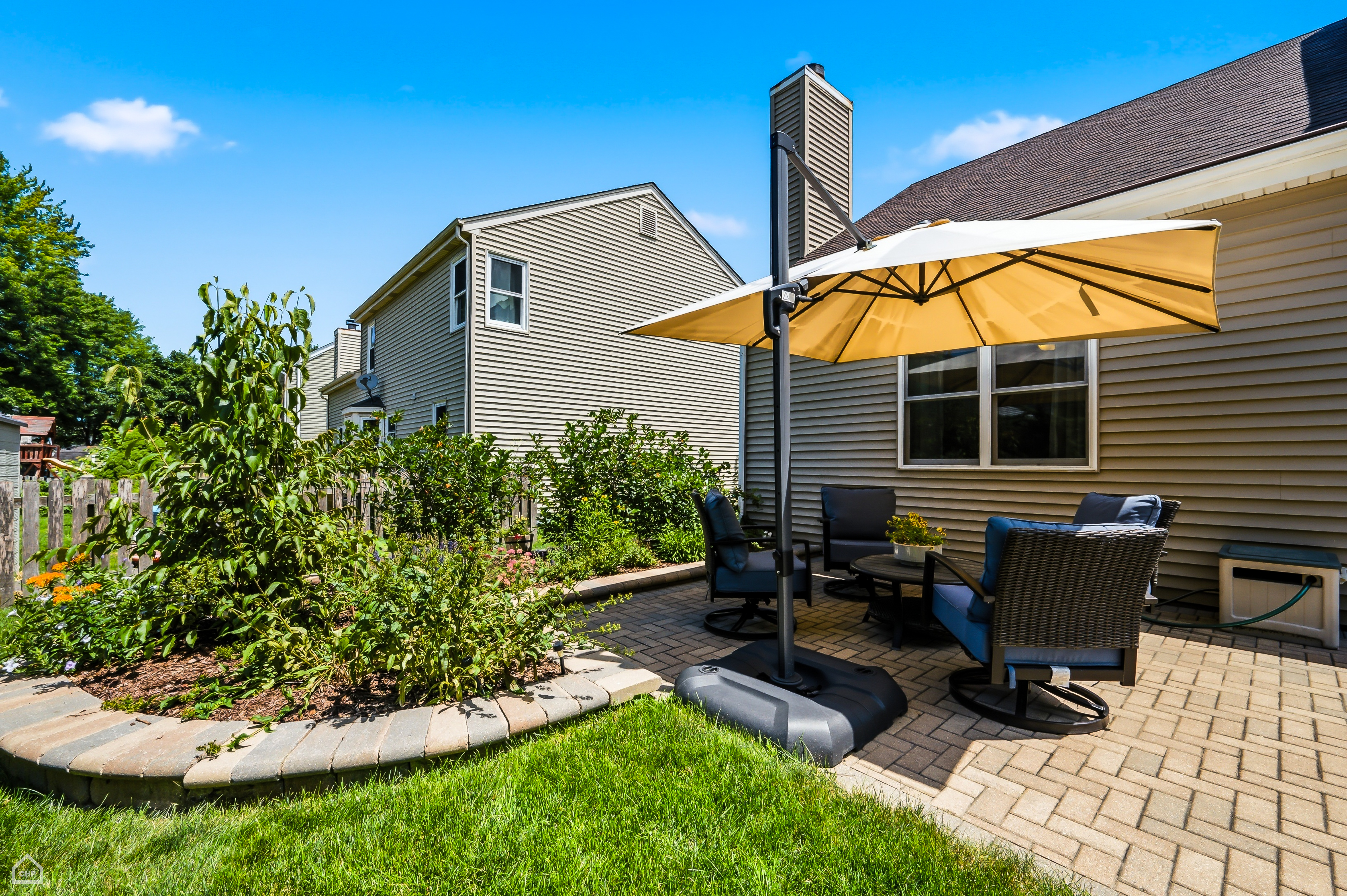  The Perfect Blend of Comfort, Functionality, and Curb Appeal - 物件實景