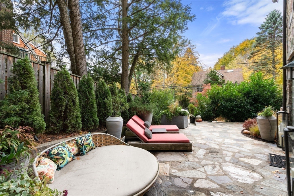 Boston, Massachusetts, 02130, United States, 4 Bedrooms Bedrooms, ,3 BathroomsBathrooms,Residential,For Sale,1987841