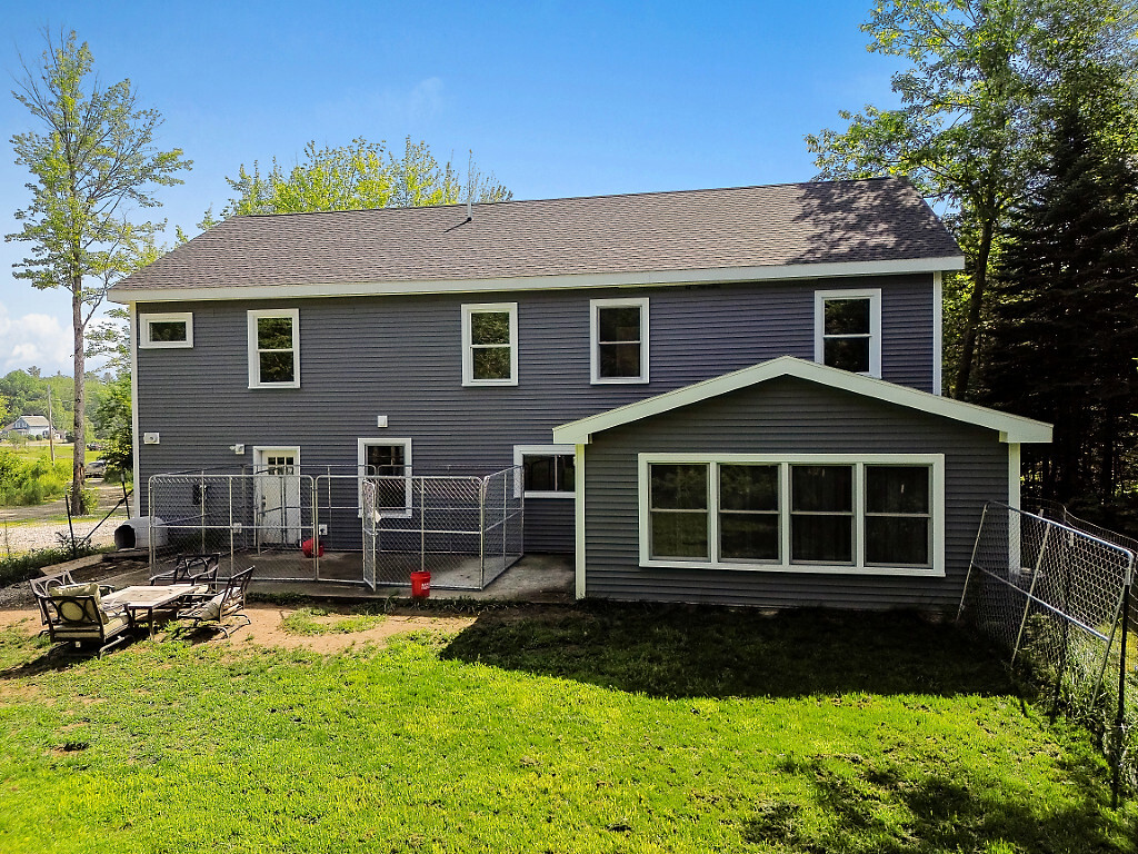 Madison, Maine, 04950, United States, 3 Bedrooms Bedrooms, ,3 BathroomsBathrooms,Residential,For Sale,1898697