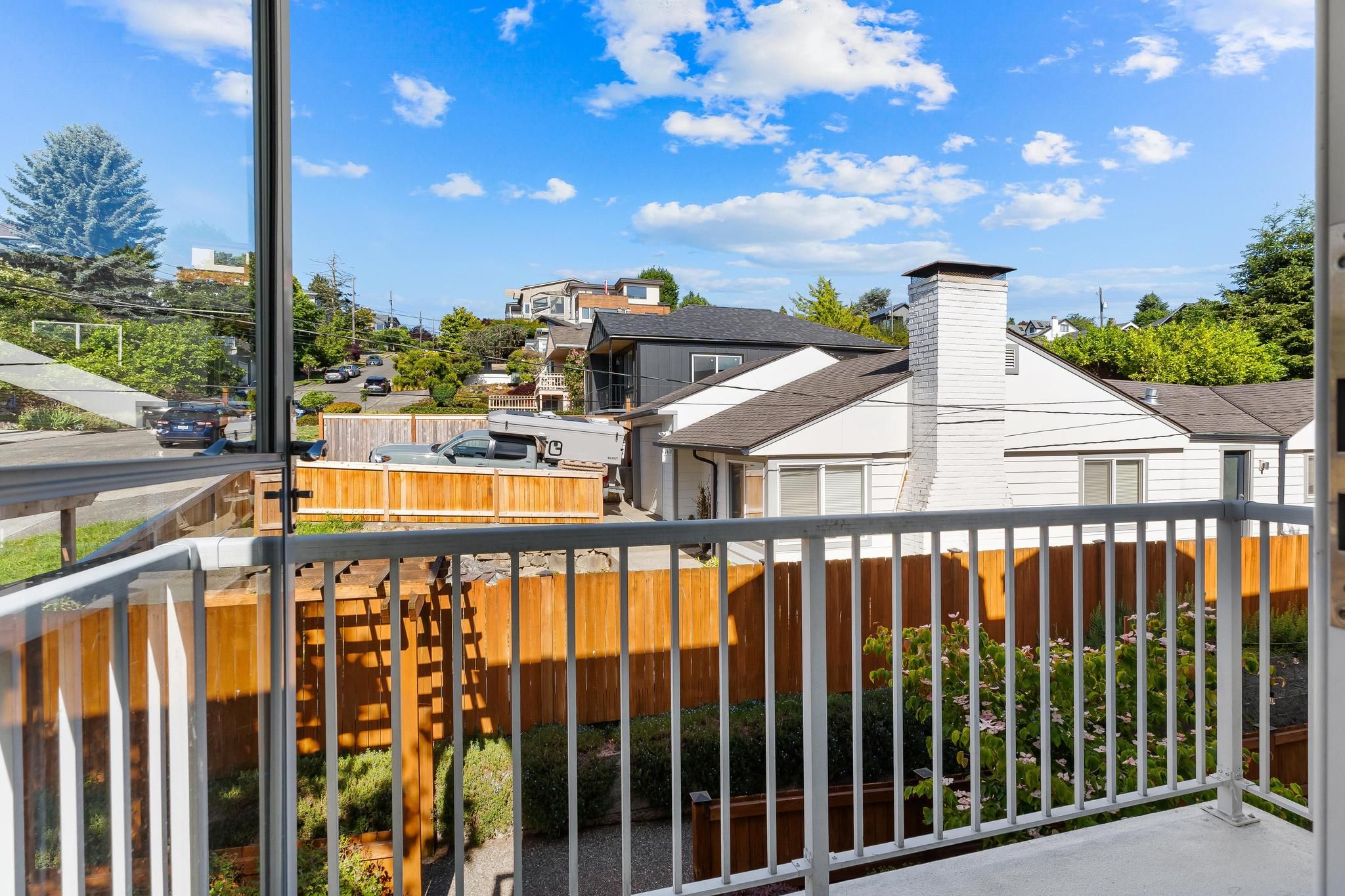  2400 West Boston St, Seattle, WA 98199 - 物件實景