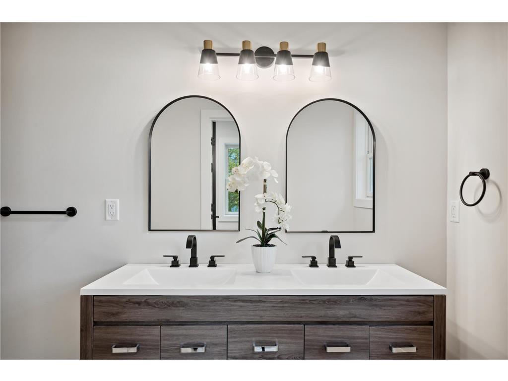 White Bear Lake, Minnesota, 55110, United States, 4 Bedrooms Bedrooms, ,2 BathroomsBathrooms,Residential,For Sale,1987781